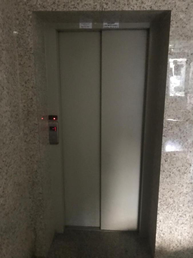 Siera'S Penthouse Daire Priştine Dış mekan fotoğraf